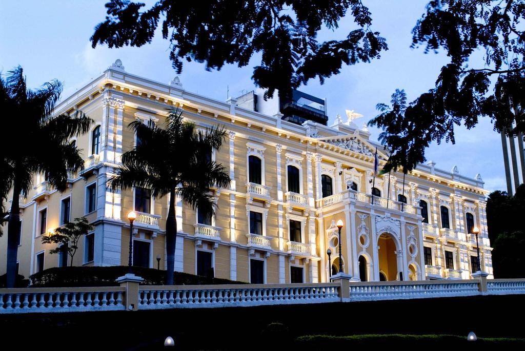 Апартаменти Edificio Martha Schwantz Гуарапарі Екстер'єр фото